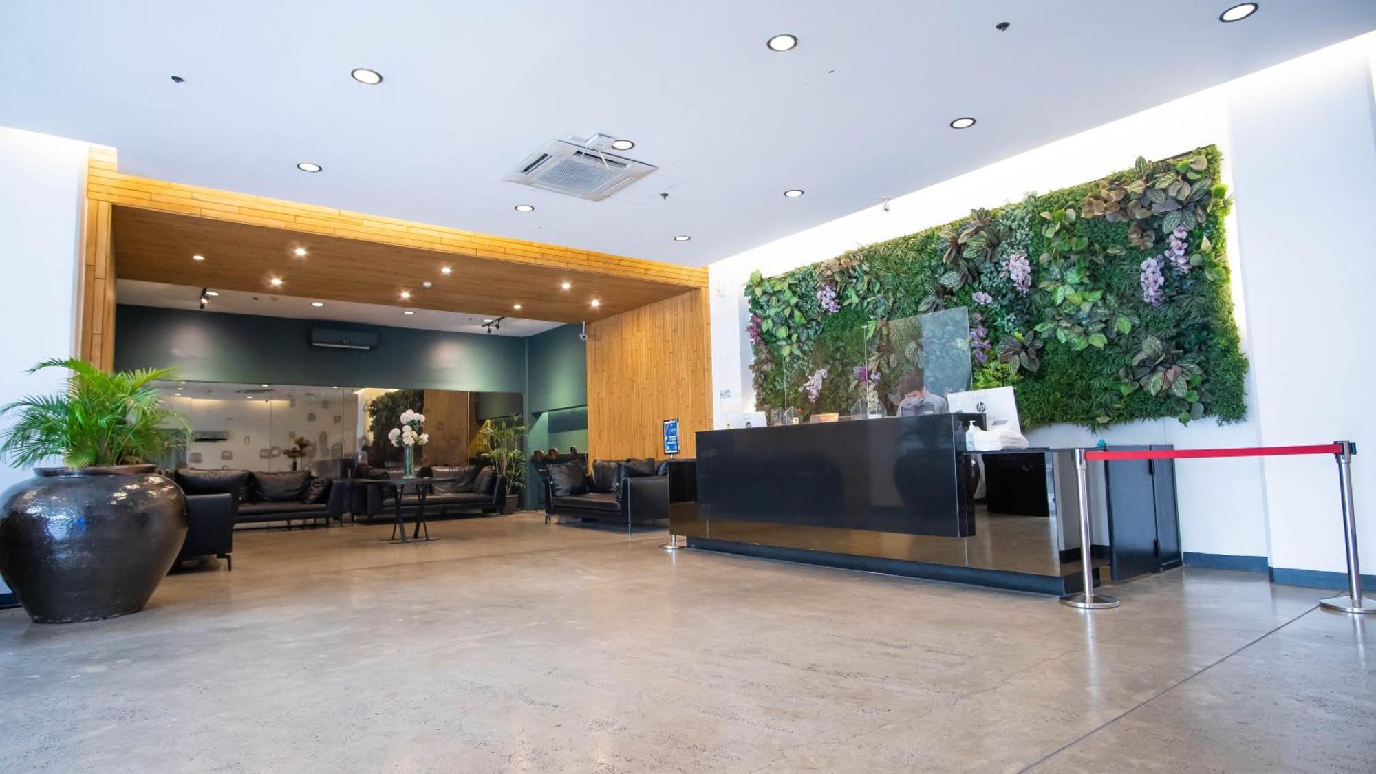 סן פדרו מקאטי Green Sun Hotel מראה חיצוני תמונה
