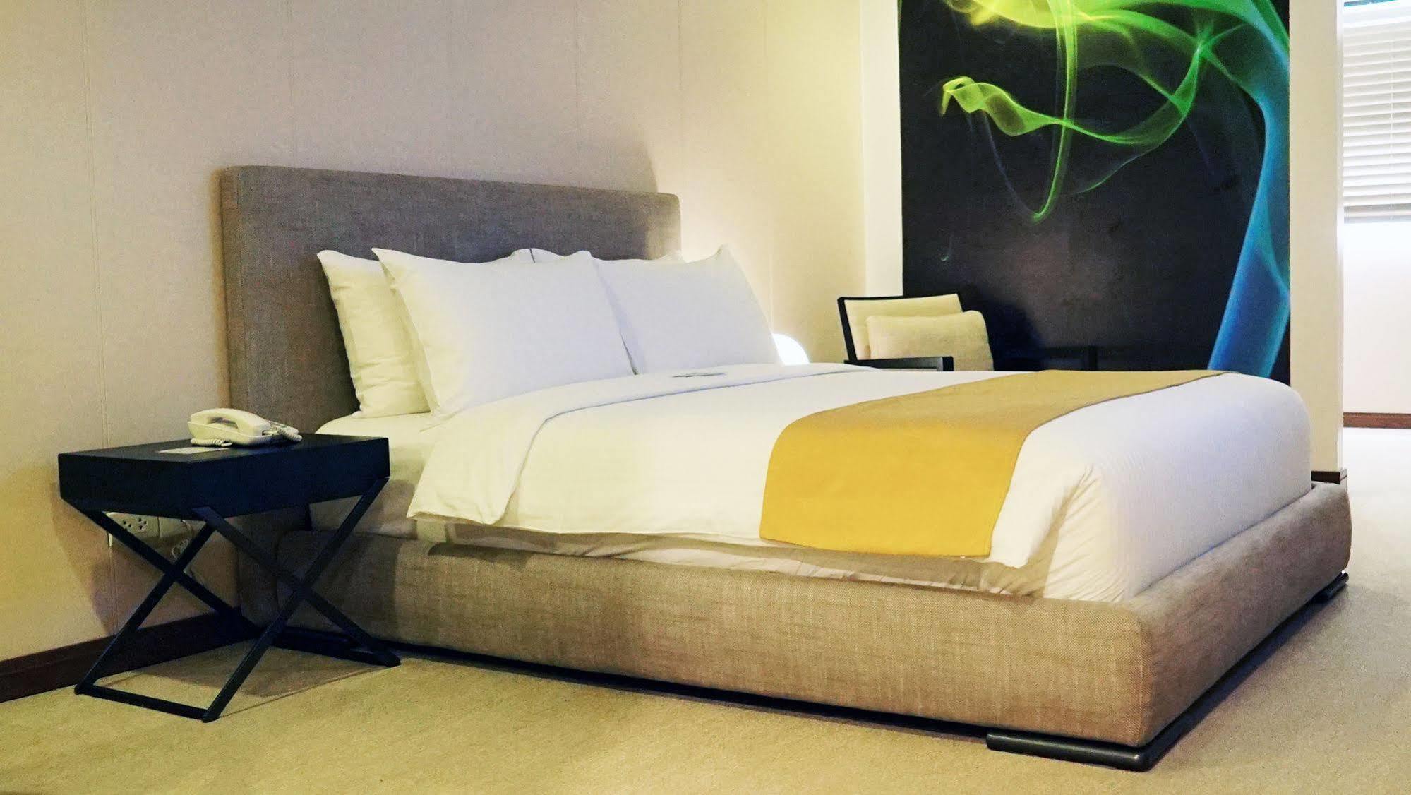 סן פדרו מקאטי Green Sun Hotel מראה חיצוני תמונה